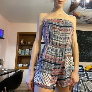 Bandana pattern strapless romper!